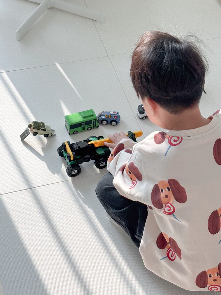 short form carousel card thumbnail