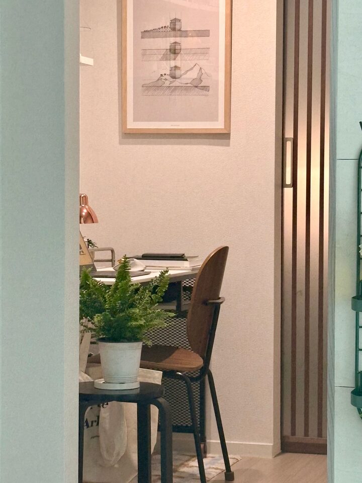 short form carousel card thumbnail