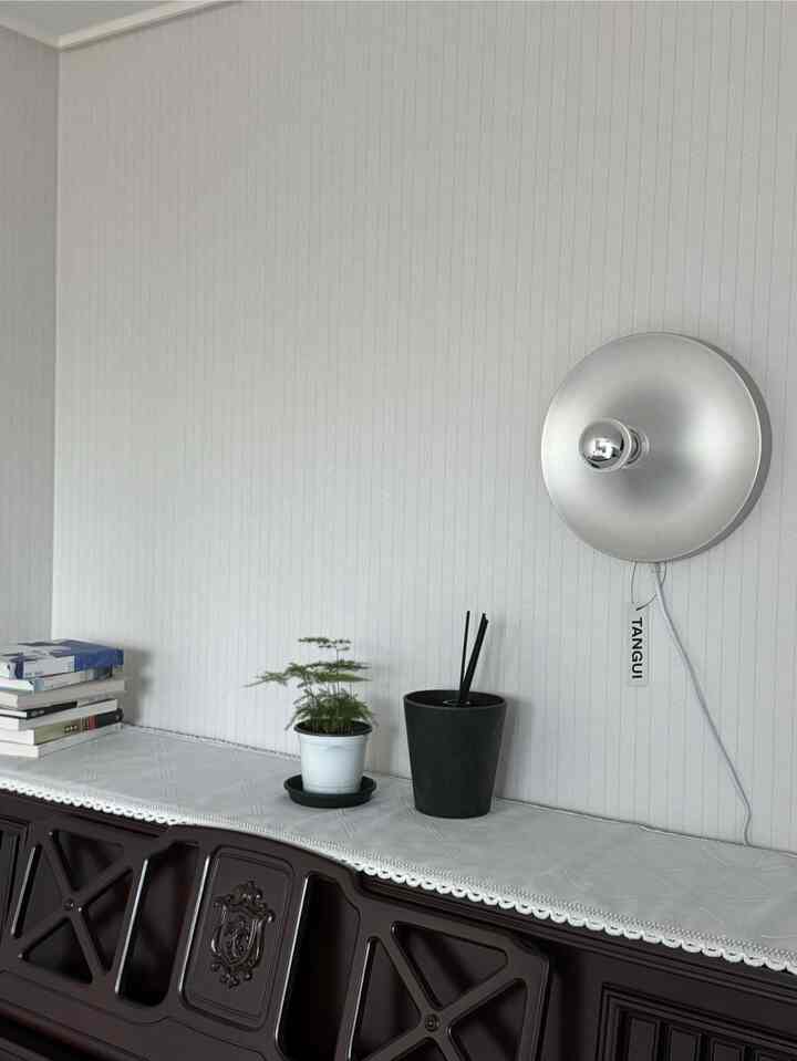  #화분 #초록인테리어 #우드 #우드인테리어 #내추럴 #내추럴인테리어 #내추럴무드 #빈티지 #화이트우드 #화이트인테리어   #cd플레이어 #스툴 #인테리어 #침실 #침구 #원룸 #맞팔 #답방 