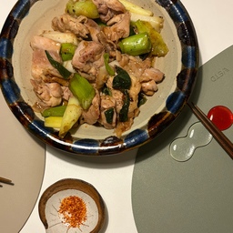 저녁은 남편이 해주는 대파닭다리살구이👍
단백질이니 살 안찌겠죠🥹
#야식 #야식메뉴 #저녁메뉴 #저녁식사 #저녁밥상 #테이블웨어 #부부가사는집 