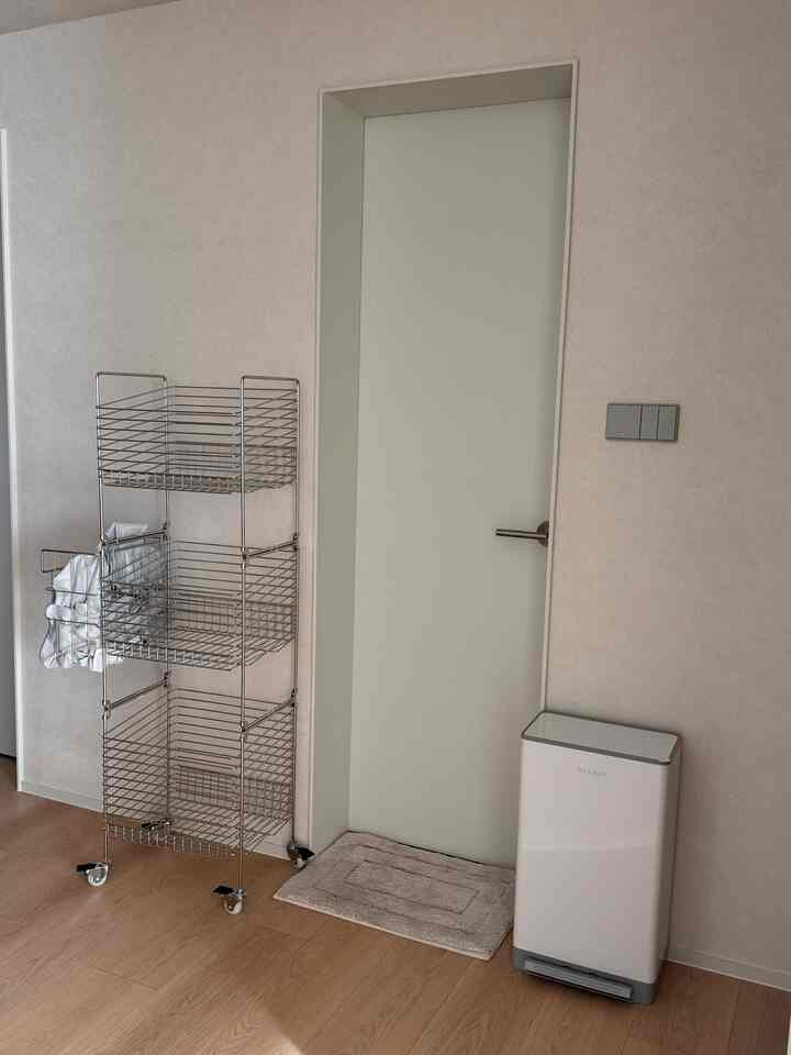 ＃賢明な消費＃コンスープ記録集 
2ヶ月を悩む山洗濯バスケット。
ランドリーバスケットにこんなにお金を使うの
自分で容認できなかったが、何度も何度も何度もゲットしました。

しかし、大満足。、、
私が望むのは大人の服子供の下着の区別のためです 
-3段区分
-頑丈な仕上げ（揺れなし）
- 取り出してくれたのでしたかったです。

3段は多いですが、揺れて頑丈ではありません。
結局また変わりました。 
ランドリーバスケット遊牧民だけが3年目でした。
お気に入りのバスケットが見つかりました
今は大満足、隣のサイドバスケットに
ネットを置き、ネットに入れるべき洗濯物
その場ですっぽり区別するので世界は楽です!!!!

＃ランドリールームのインテリア＃ランドリーバスケット＃バスルームインテリア＃ランドリールームの整理 
＃収納場インテリア＃整理整頓＃春が来た春＃蜂蜜のおもちゃ 