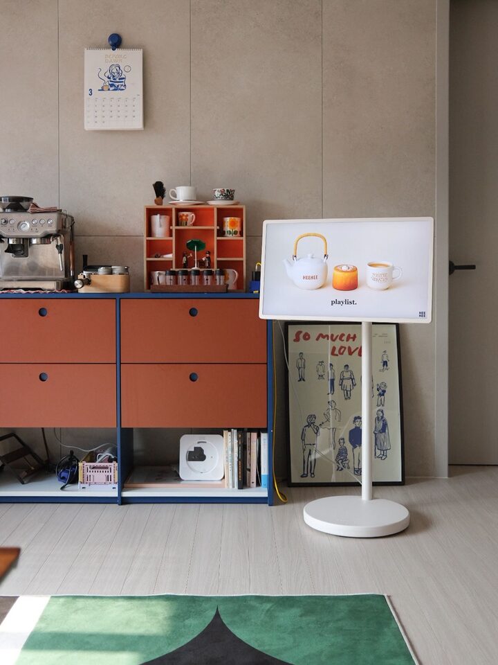 short form carousel card thumbnail