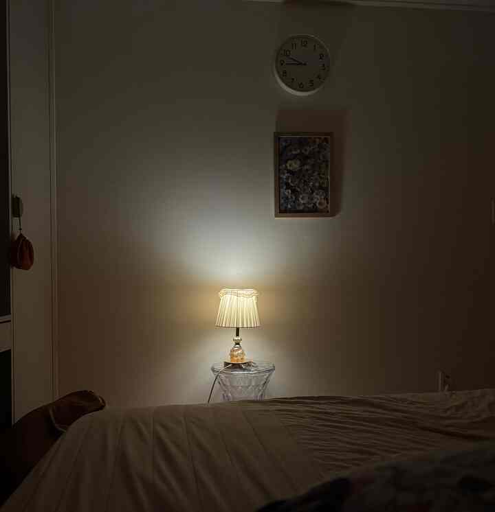 #最近新婚インテリア #コンスープ記録集 

臆病者のお母さんのおかげで 
毎日照明を育てて寝る私たちの家族😛





＃構築アパートメント＃構築アパートメントインテリア＃アパートメントインテリア＃構築アパートメントのモデリング＃ベランダのある家＃今日の一日＃今日の家＃私たちの家の記録 