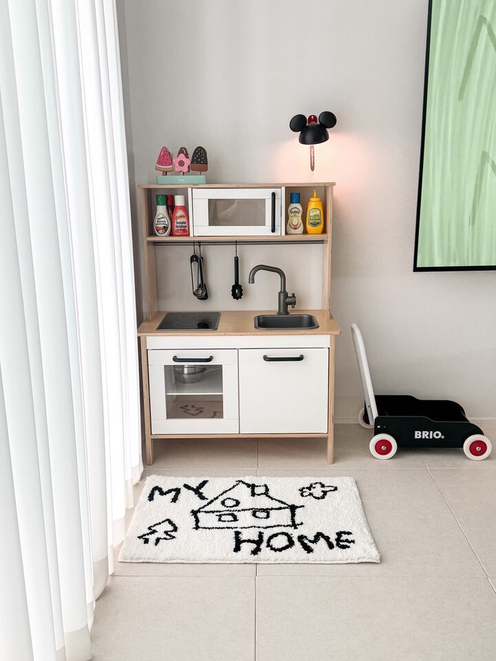 short form carousel card thumbnail