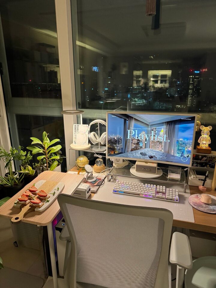 short form carousel card thumbnail