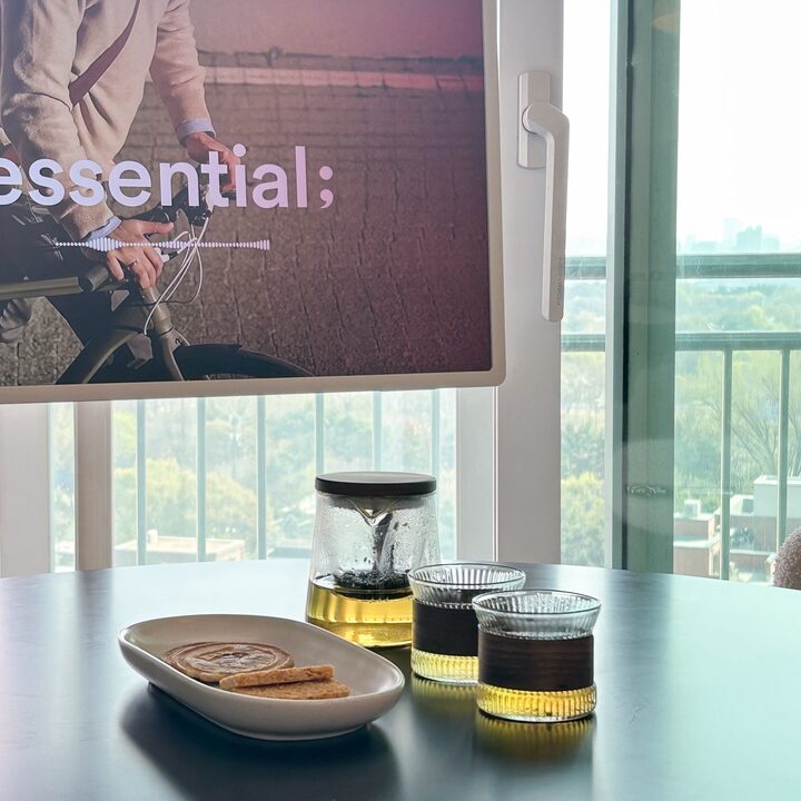 short form carousel card thumbnail