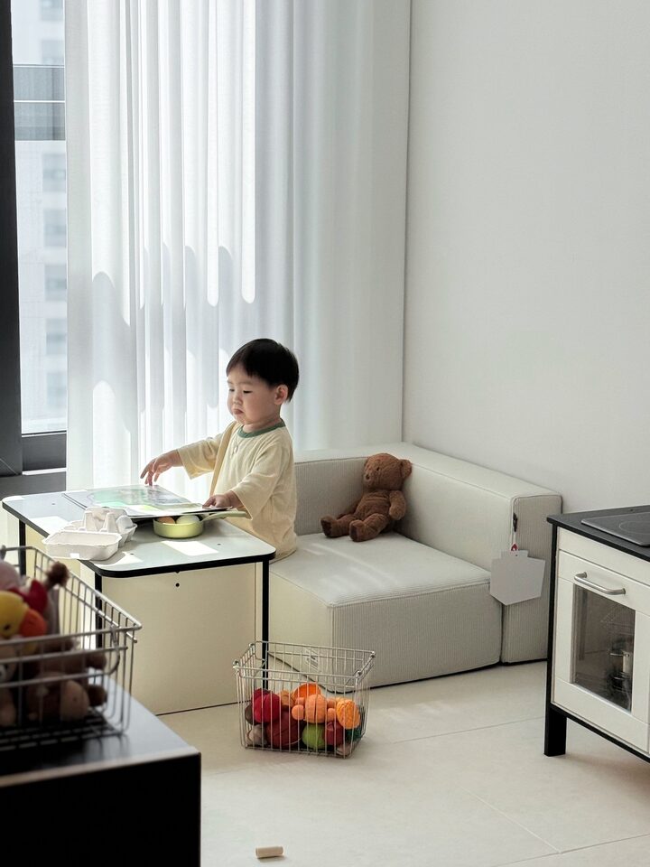 short form carousel card thumbnail