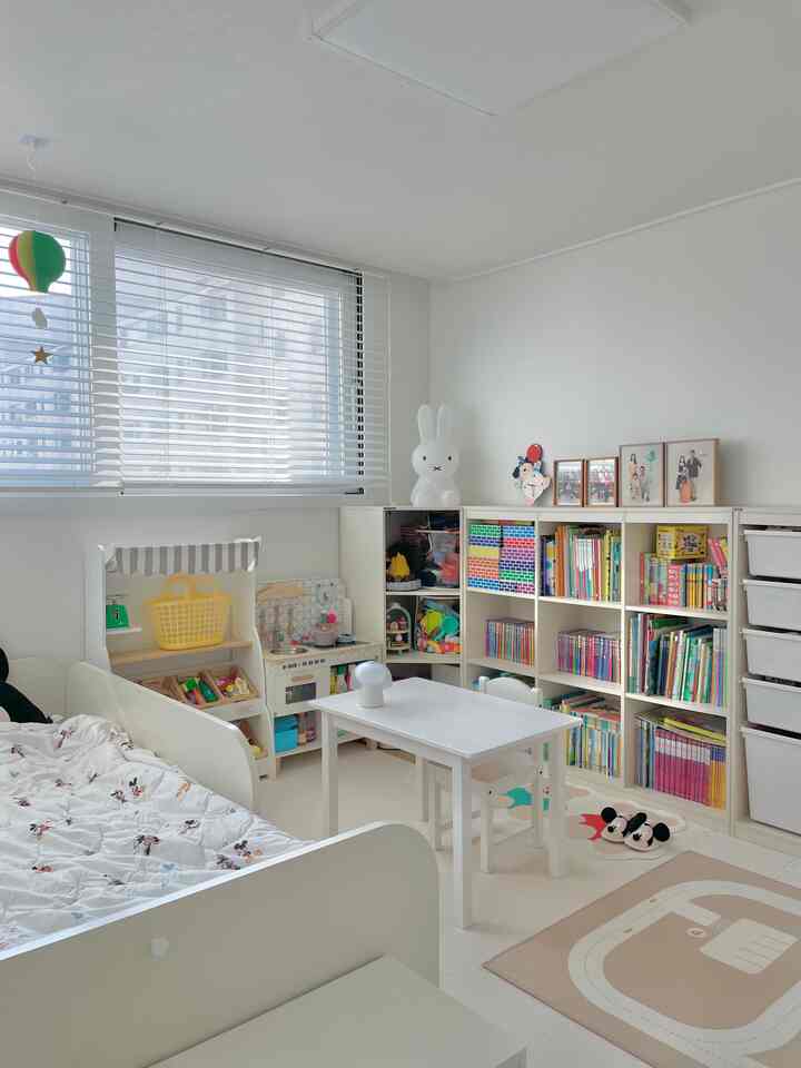 #コンスープ記録集 #インテリアノウハウ 
🧺🧹🧼🫧
子供が来たら初土化する予定❤️‍🔥





_
＃子供部屋＃子供部屋インテリア＃子供部屋飾り＃子供部屋家具＃子供部屋小物＃子供部屋整理＃子供部屋収納＃息子部屋＃息子部屋飾り＃息子部屋インテリア＃息子部屋整理＃ホワイトインテリア＃子供の家 

