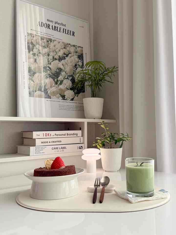 ＃コンスープ記録集 
デザートを際立たせるくるみ！
ホームカフェをしながらプレーティングに気を使うことが多いのに
曲折時に一つなら可愛いプレーティング完成ですよ！

小さなスライスケーキを1つ入れるだけ
可愛いカフェが遊びに来た気がします。
食器洗いも使えますのでとても楽でいいですね

＃メイド＃コミュニケーション＃ホームストア＃ホームカフェ
＃ボウル＃プレート＃料理＃キッチンテム＃キッチンボウル
＃キッチン食器＃焼肉機＃テーブルマット＃トレイ
＃トレイマット＃レザーマット＃ガラスカップ＃ホームカフェカップ
＃ホームカフェインテリア＃ウッドスプーン＃ウッドポート
＃デザートスプーン＃デザートカトリー＃ホワイト＃ホワイトウッド＃ホワイトウッドインテリア＃フレーム＃ポスターフレーム＃インナージョギング
