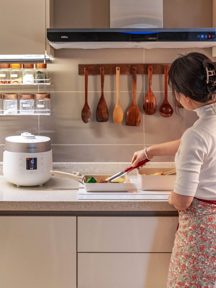 short form carousel card thumbnail