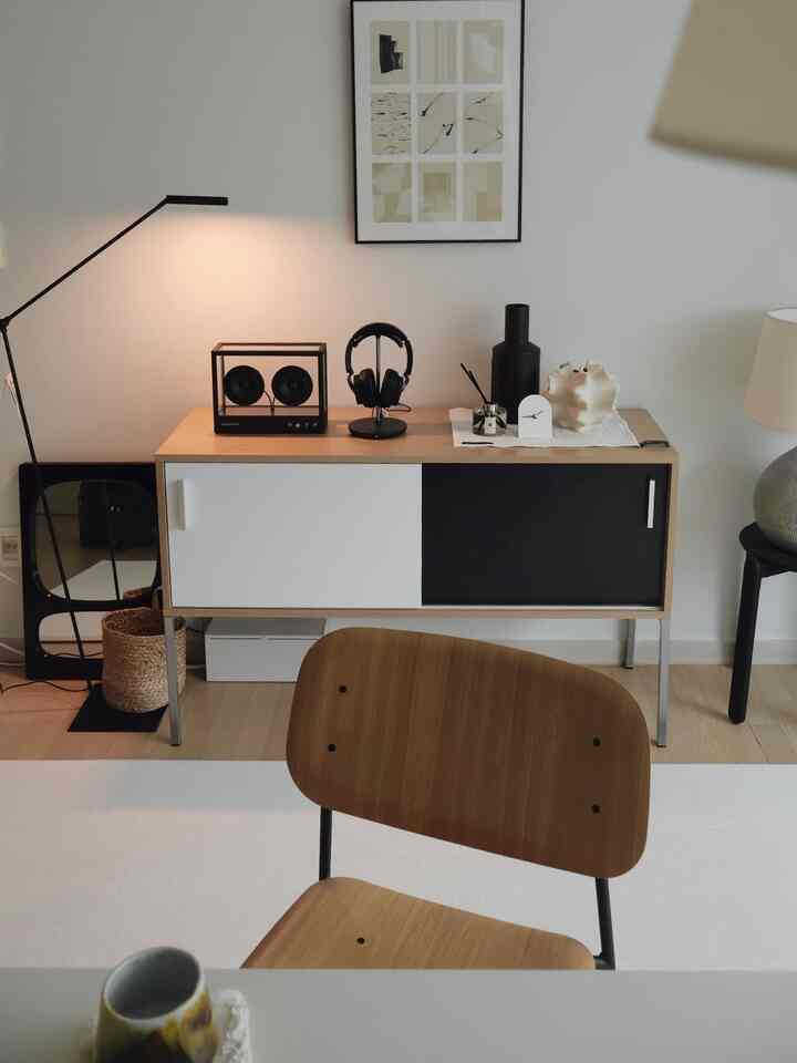 ＃コンスープ記録集
ブラックブラックして再びウッドに行く私の心🤎🤎
リビングインテリア＃原木インテリア＃ホームデコ＃ホームスタイリング＃チャーターハウスインテリア＃チャーターハウス装飾＃小道具インテリア＃オメコ 