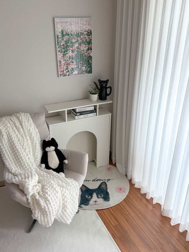 ＃かわいいテム最高です＃コンスープ記録集 
猫執事兼食執事のシンクンテム - 猫水のふり！
猫執事スペシャル：猫の形ができません。

水のふりを知っているより可愛すぎて
すぐに購入してしまったそのアイテム！
猫は水のふりです。

可愛く座っている黒猫！
尾をつかみ、尾の端から水が出ます。

水を与えていないとき 
一度に立てておくと、とてもかわいいオブジェになります。

＃コミュニケーション＃コミュニケーション＃式執事＃猫執事＃猫
＃シンクンテム＃今日の庭
＃ウォーターリップ＃ウォーターアイリス＃猫の形
＃植民地日常＃植民地日常＃オリーブの木
＃鉢植え＃ダイソー鉢植え＃暖炉コンソール＃暖炉インテリア
＃Aのリビングルーム＃ポスター＃フレーム＃フレームインテリア
#アートポスター #花ポスター #花絵 #絵画フレーム
＃フレームフレーム＃壁飾り