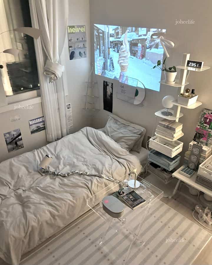 日が長くなって悲しい夜人間。夜はあまりにも明るくなく、穏やかな照明で照らすのがはるかにきれいだようだ。

＃インテリアノウハウ＃コンスープレコード集#joheelife