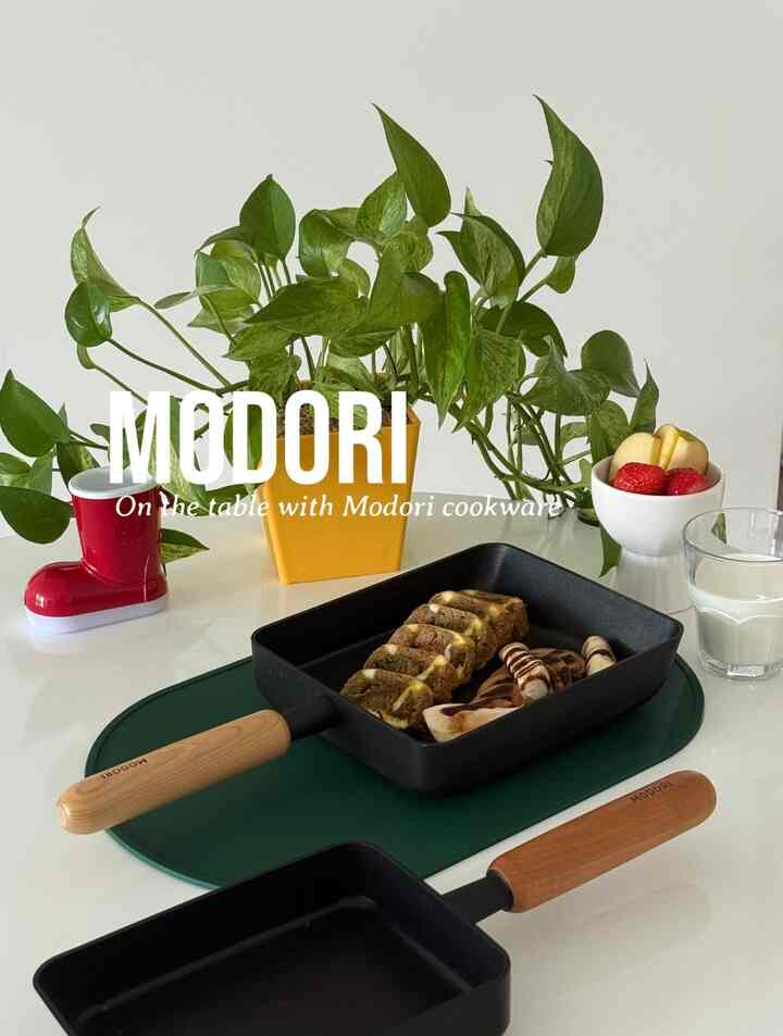 📦最近、キッチンで一番手がよく行く
モドリグドルファンセット🍳✨

簡単に食べたい日には
パンと卵だけで十分です🥹
卵がパンにパンを入れて卵を注ぐ
巻いてくれるからブランチ感がしっかり… 💛

そして金曜日の夜に
大きなファンを取り出してお好み焼きを作って一杯🍺
確かにファンが広く熱伝導が好きだから
煮込んでよく焼くからとてもいい！

最近はファンがとてもきれいです。
ボウルは別に使わないで、ちょうどテーブルの上に直接置きます🍽️
プレーティングまで一度に解決される感じ✨

用途別に分かれていて
朝、ブランチ、夕方までカバー
本物の実用テム…認めます✔️

＃モドリ＃モドリ＃モードリグ
＃グールフライパン＃卵焼きファン＃宮中ファン＃オンテーブル
＃感性キッチン＃インダクションポット＃新婚生活＃ホームブランチ
＃おにぎり記録＃ホームクック＃ブランチメニュー＃簡単料理
＃料理料理＃新婚旅行キッチン＃料理記録＃テーブル設定
＃かわいいキッチン用品＃キッチンインテリア＃家の装飾＃新婚日常＃コンスープ記録集 