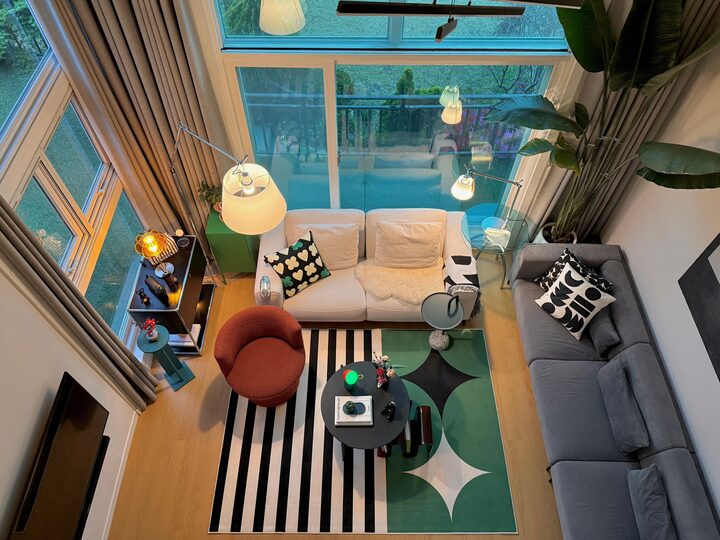 short form carousel card thumbnail