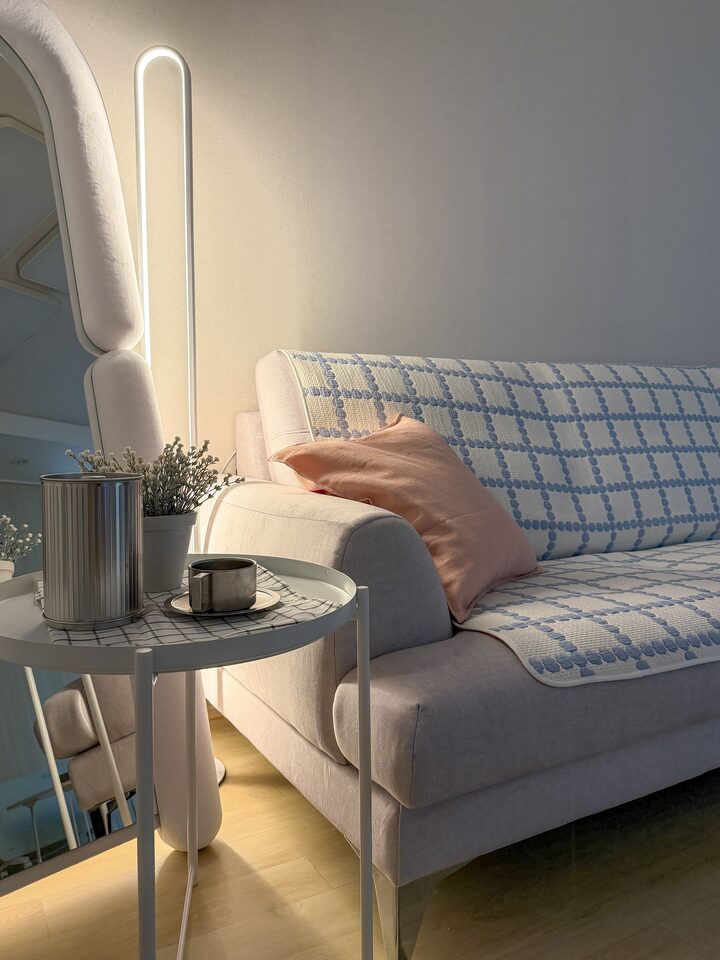 short form carousel card thumbnail