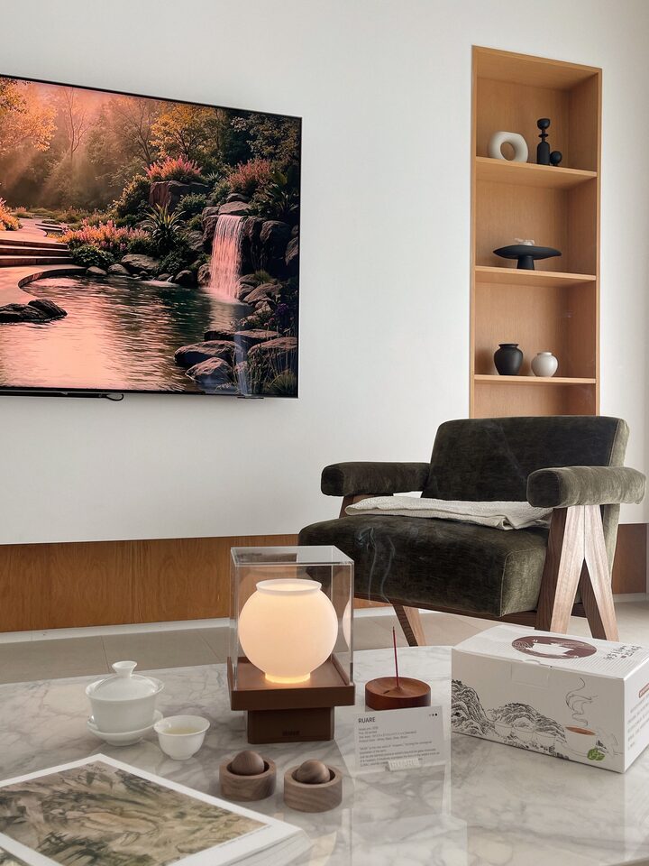 short form carousel card thumbnail