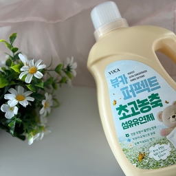 #제품제공 
🏷️뷰카 퍼펙트 초고농축 섬유유연제 모닝브리즈향 
.
.
빨래하고 난 후 기분좋은 향기가 솔솔~~
맑고 포근한 향에 절로 미소가 지어져요
귀여운 곰돌이와 함께 포근함이 느껴지는 패키지부터 
맘에 쏙 들었어요 🐻
3L 대용량이라 섬유유연제 부자 된 느낌! 
뷰카 퍼펙트 초고농축 섬유유연제는 
✔️피부 자극 테스트 완료 
✔️2주 향기 지속 테스트 완료 
✔️프리미엄 블렌딩 향료 
✔️초고농축이라 소량만으로도 👌
은은한 잔향으로 향 지속력도 좋아
괜히 한번 더 맡아보게 되요~~~ 
우리 가족 향기템으로 pick ❗️❗️
#뷰카섬유유연제 #고농축섬유유연제 
#대용량섬유유연제 #향기좋은섬유유연제 #섬유유연제추천 #뷰카 