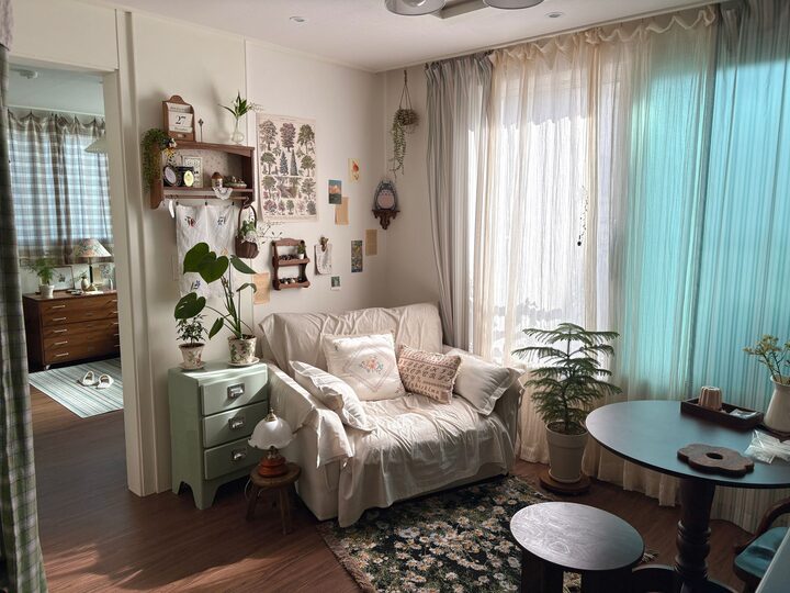 short form carousel card thumbnail