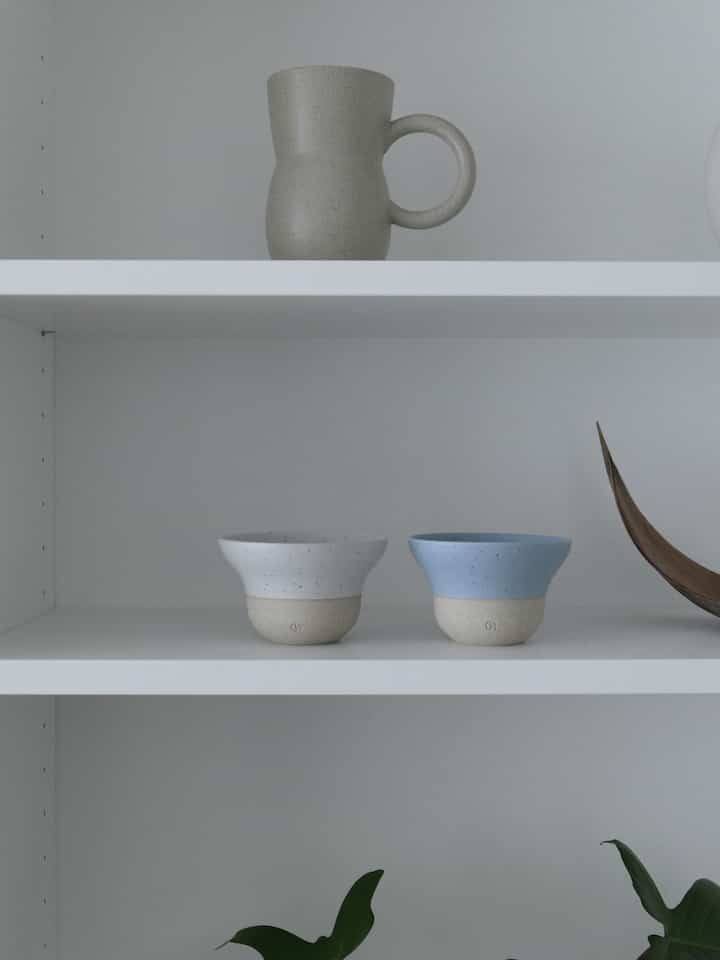 ウィッシュだった鉢植えをついに聞きました！
色味の形のすべての好みの狙撃🫣

今、注文制作システムに変わるので、最後に乗ったのに2つだけ買ったのが惜しいほどヨンロン.. 🤍

どんな植物を植えるのか幸せな悩みです。
食べ物を買うべきですか？ 🌿

＃コンスープ記録集 