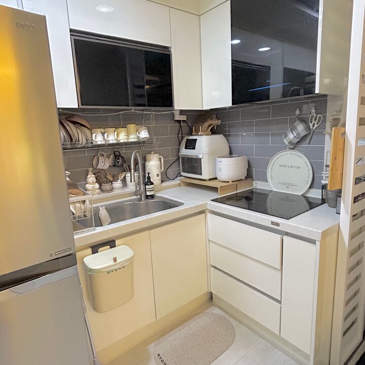 short form carousel card thumbnail