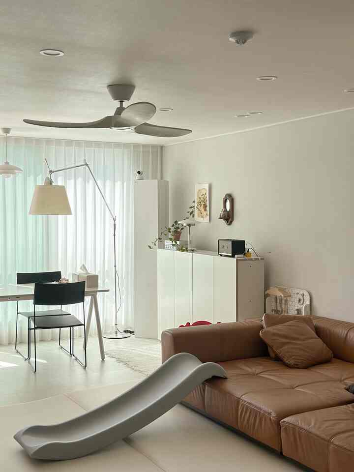 ＃今日の私たちの家＃今日のシーンカット 

リビングルームのある場所にかわいいスペース..💛
ここで師父作詞副作:)



＃リビングインテリア＃リビング装飾＃インテリア＃ベビー用品＃キッチンプレイ＃フィエスタ 