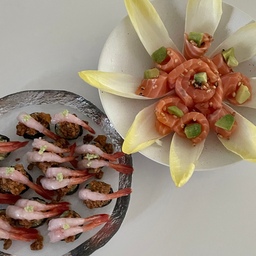 나의 일상 - 요즘 소소한 집밥 기록:)
(사진 순서대로)
1.2.3 안키모 단새우 김밥 + 엔다이브 연어샐러드
4.5.6 보쌈
7 루꼴라 부라타 피자
8 루꼴라 잠봉 샌드위치까지
집에서 요리하면 좋아하는 재료 듬뿍 넣어
더 맛있게 즐길 수 있어서 좋아요☺️
매일매일 반복되는 메뉴 고민이지만
맛있게 먹는게 최고에요🤍
#나의일상 #집밥기록 #요리기록 #집밥레시피 #요리일상 #ftc22기 #메뉴추천 #플레이팅 #집순이일상 #라이프스타일 #요리하는일상 #홈쿡 #홈마카세 #홈자카야 #집밥 #집밥기록 #집꾸미기 #그릇추천