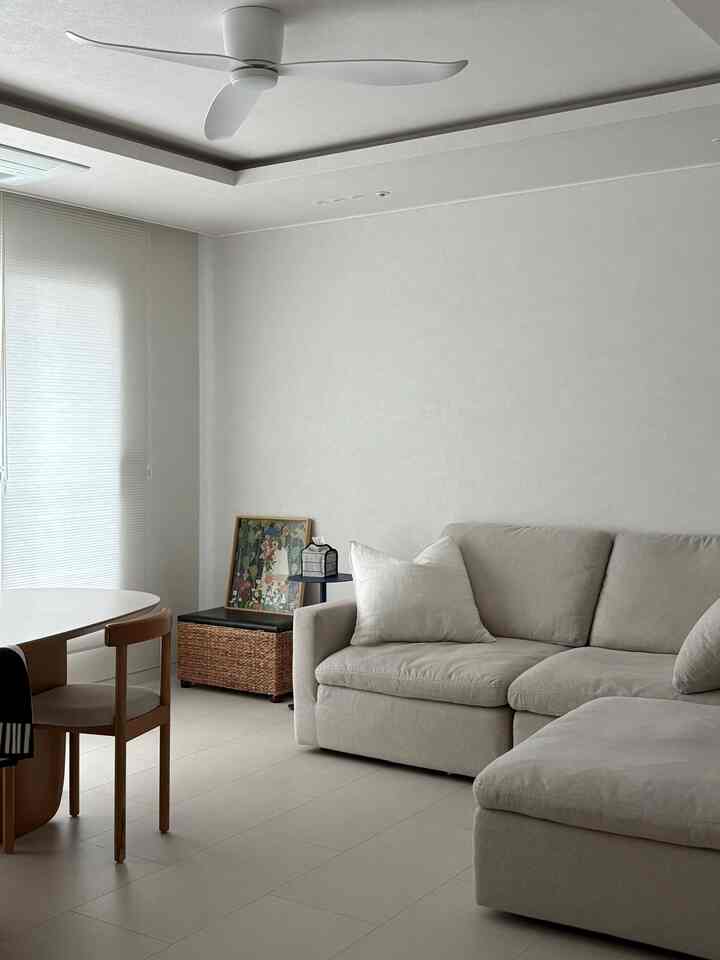  #30평대인테리어 #거실인테리어 #거실가구배치 #모듈소파 #블라인드인테리어