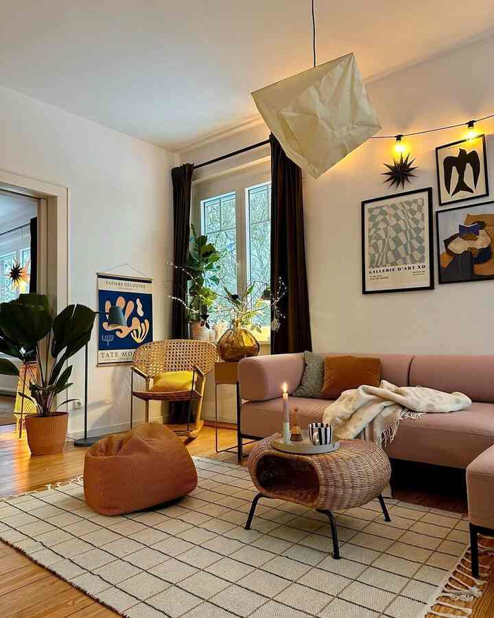 A rattan-filled living room with warm textures, soft light, and an easy, breezy feel. Natural tones, woven details, and a relaxed atmosphere that makes the space feel calm and inviting.
#rattanfurniture #livingroominspo #bohohome #naturalinterior #wovenstyle #cozyhome #neutraldecor #homedecorideas #boholiving #earthytones #warmvibes #interiorinspo #slowliving #relaxedhome #dailyinspo

credit: @villa_pocket