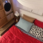 새로 바꾼 침구 🛏️🍓➰

/
#반지하 #반지하인테리어 #반지하꾸미기 #12평 #12평인테리어 #집꾸미기 #침대 #침실 #침대추천 #핀카 #콘수프기록집 #예쁜템최고야 