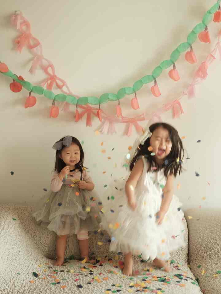 #오늘의우리집 #콘수프기록집 #아기가사는집 #생일파티 #파티가랜드 #집이좋은이유 #복숭아갈비


ちょっとした小さなものにも好きな子供たちのおかげで
私も幸せです。 #HBD 
