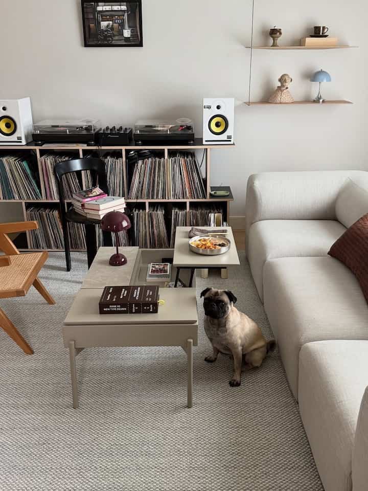Records, soft lighting, and a pug quietly judging the setup 🐾

 A calm corner made for slow evenings, favorite albums, and staying in a little longer.

Credit: @Joyceemli

#ListeningRoom #CozyLiving #RecordCollection #ModernInteriors