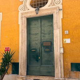 오늘 바티칸 투어를 다녀왔는데, 
정말 신기하고 재밌었어요! 
교과서에서만 보던 조각, 
그림들을 직접 보니 감회가 남달랐답니다. 
5시간 동안 한국인 가이드님과 함께 구경했는데, 
덕분에 더욱 알차고 즐거운 시간이었어요. 
이탈리아 여행 계획 중이시라면 
꼭 한번 바티칸 투어를 추천드려요!
#콘수프기록집 #바티칸투어 #이탈리아 #여행기록 