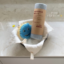 매일 사용하는 만큼 만족도가 높은 우리집 주방 필수템✨
✔️ 무인양품 청소용 시트
✔️ 스크럽 마미 수세미
✔️ 리핏 주방장갑
✔️ 플랭클린 주방세제
✔️ 모던하우스 인덕션 받침대
설거지부터 청소, 주방 관리까지 매일 손이 가는 제품들이에요.
기름기 제거가 깔끔한 주방세제, 오래 사용해도 부담 없는 수세미, 손을 편하게 보호해주는 주방장갑, 간편하게 사용할 수 있는 청소용 시트, 그리고 인덕션 상판을 깔끔하게 유지해주는 받침대까지🤍
저희집 주방 생활의 만족도를 높여주는 살림템들이라 꾸준히 사용하고 있답니다🧑🏻‍🍳
#주방템추천 #주방필수템 #살림템추천 #살림꿀템 #살림기록 #주방용품 #주방소품 #주방정리 #청소템추천 #청소용품 #무인양품 #무인양품추천 #청소용시트 #스크럽마미 #스크럽대디 #수세미추천 #주방수세미 #리핏주방장갑 #주방장갑추천 #집꾸미기 #오늘의집 #ftc기록 #ftc23기 #맞팔환영 #맞팔 