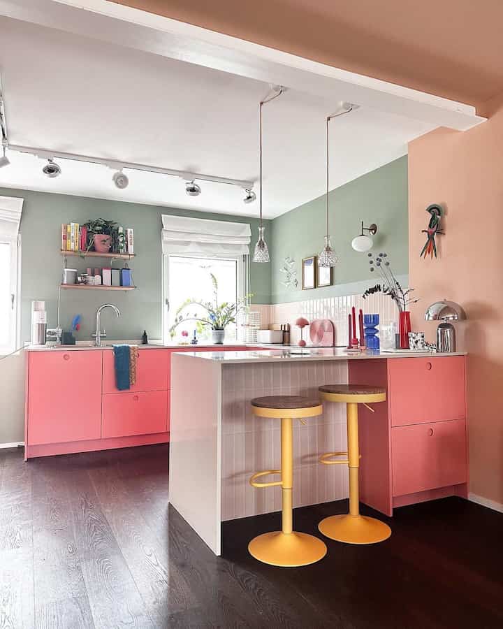 Pink kitchen, yellow stools, and just the right amount of sunshine. 💗💛
A playful color combo that makes everyday meals feel a little more fun.

#PinkKitchen #YellowStools #ColorfulInteriors #KitchenInspo #HomeDecor #InteriorInspo #ModernHome #ColorfulHome #KitchenDesign #HomeStyle #DecorInspiration #HappyHome

credit: @nanananiniiii