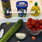 #나의일상 #일상로그 #여름샐러드 #집밥요리 

여름이 오면 만드는 Summer Salad 🥗💕

이 샐러드의 킥은 짭쪼름한 페타치즈에요 .ᐟ 

양파•오이•방토•올리브•페타치즈 넉넉히 넣어주구
소스는 올리브유•레몬즙•알룰로스를 
기호에 맞게 넣어주세요 (♡)

냉장고에 한가득 만들어놓고 입 심심할 때마다 먹으면
이 여름 보다 상콤하게 보낼 수 있어요 ˚ ✦ . 𓇨 💗

#페타치즈샐러드 #다이어트샐러드 #다이어트 #다이어트식단 #다이어트요리 #샐러드 #샐러드레시피 
