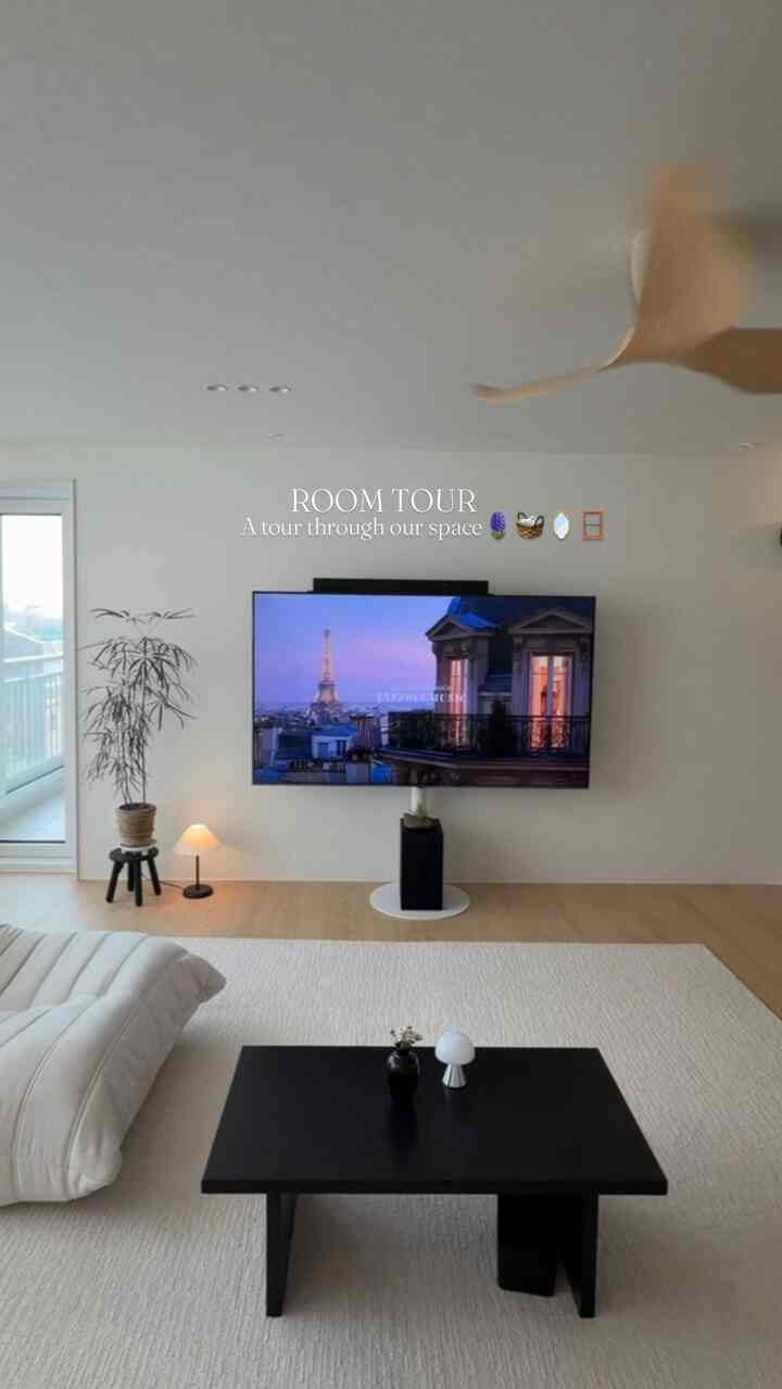 30坪大愛情いっぱい新婚旅行 Room tour🪑🧺

すべてが私たちの手を踏んだという意味です。
暖かいフェンスができたようで幸せです。
頻繁に手が行く家具や小道具でいっぱいにしなければならない゜


 #구축인테리어 #신혼집인테리어 #30평대인테리어 #랜선집들이 #룸투어 #미니집들이 #콘수프기록 