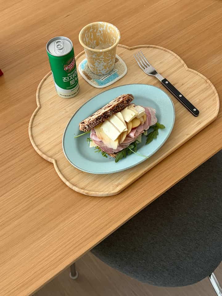 ワルル欲望のサンドイッチ作って食べる夏ランチ••😎

#夏休み日記 