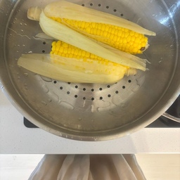 여름 싫어 인간의 초당옥수수 사랑
생으로 먹어도 맛있고 쪄먹어도 맛있고
콩이나 두부랑 같이 갈아서 콩국수 해먹어도.. 미친맛
🌽🌽🌽🌽
#amt냄비 #맞팔 #면기 #일본도자기 #일본면기 #일본그릇 #콩국수 #여름식단 #맞팔환영 #주방인테리어 #50평인테리어 #40평대아파트인테리어 #구축아파트거실 #빔테리어 #주방용품 #주방꾸미기 #홈스토랑