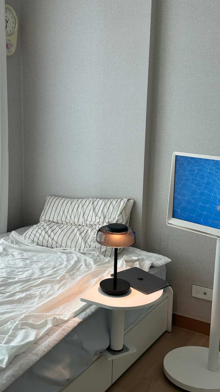 今冷たい布団なしではうまくいかないと思います🫠
最近、熱帯夜に遅れて眠りにつくことはできません。
ノルディックスリップの冷たい布団のおかげで蜂蜜が眠っています！

私は夏にも布団を必ず覆って寝ている人です。
冷たい布団が届く瞬間、涼しく柔らかい
石転がらないで寝たくなります🤣

洗濯しても冷感機能はそのまま！糸くずも出ない
耐久性もいいですよ🙆🏻‍♀️まだ夏の布団の準備ができていない
Nordic Sleepと一緒にやってみましょう🤍


＃夏の寝具＃冷たい布団＃クールな布団＃寝室＃寝室のインテリア＃寝室の装飾＃ノルディックスリップ＃今日の私たちの家＃今日のシーンカット＃寝具セット