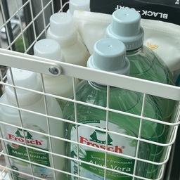 #현명한소비 라이브 알림 필수템 프로쉬🦖 세탁기도 식세기도 많이 사용했던 여름이라 청소용, 세탁용, 얼룩제거용 모두 한번에 저렴하게 구매했어요.
세탁조청소와 식세기내부청소용 가루로 세척하고 나니 속이 다 시원하도록 꺠끗해졌습니다🍐🫧
특히나 클리너들은 세척 효과가 만점이라 프로쉬 세척가루에 정착했어요.
#콘수프기록집 #세탁조청소 #식기세척기청소 #세제추천 #집들이선물추천 #세탁기청소 #프로쉬 #프로쉬세제 #클리너 #얼룩제거제 #섬유유연제 #세탁세제 #욕실세정제 #비건세제 #빨래바구니 #한샘빨래바구니 #블랙시트 #검은옷세탁 #검정옷세탁 #세탁바구니 #세탁세제추천 #욕실클리너 