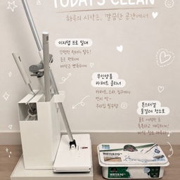 #청소템 #청소정착템 #FTC26기
애둘맘은 이것저것 할 일이 참 많아요 그쵸 🥹 ..??
어느 날은 바빠서 온 집안 다 닦을 수 없을때
청소도구함 하나 쓰윽 - 이곳저곳 끌고 다니면서 
더러운 부분만 재빨리 청소해도 깨.ᐟ 끗.ᐟ.ᐟ ◡̈🩵
#오늘의집 #콘수프기록 #콘수프챌린지 #오늘의집FTC26기 #아이가있는집 #아이가사는집 #화이트우드인테리어 #인테리어소품추천 #미니멀라이프 #청소도구 #청소도구정리 #청소소품 #청소도구함 #로보락청소기 #로보락F25RT #로보락건습식청소기 #몬스터겔물걸레청소포 #무인양품카페트클리너 #무인양품돌돌이 #원터치밀대 #1층아파트 #1층집 #필로티 
