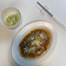 비오는 토요일 🍥
돼지고기 잔뜩 넣구 김치찌개, 찜닭에 눈꽃치즈 뿌리고,
오이도 마요네즈 넣어 무쳐봤어요,,🥗
#토요일 #주말메뉴 #주말아침 #비오는날 #흐린날
#오홈스토랑 #홈쿡 #닭요리 #치즈 #찜닭 #오이
#마요네즈 #집밥 #오이무침 #집꾸미기 #살림
