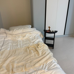 가구들아 빨리와줘
아직 가구들이 다 오지 않았지만 제 취향들로 10평 원룸을 꾸며보려합니다!
#자취방 #첫자취 #대학생 #가성비인테리어 #가성비템 #원룸 #원룸꾸미기 