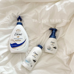 우리 집 욕실에 머무는 포근한 향 🫧
매일 쓰는 것일수록
조금 더 좋아하는 걸로 채우고 싶어서.
비누 하나, 바디워시 하나에도
우리만의 취향을 담아가는 중 🤍 #내돈내산 
깨끗하고 포근한 하루
#도브 #도브비누 #도브바디워시 #바디워시 #비누 #욕실용품 #욕실인테리어 #욕실꾸미기 #신혼집 #신혼집꾸미기 #신혼집인테리어 #오늘의집 #오늘의집추천 #오늘의집인테리어 #살림템 #생활용품 #욕실살림 #집꾸미기 #홈스타일링
