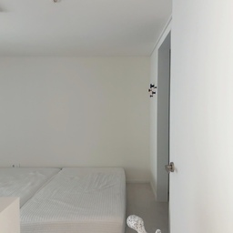 다섯식구가 함께 자는 단정하고 다정한 침실🛏️🤍
#침실인테리어 #이케아로꾸민집 #이케아비할스 #콘수프기록집 #오늘의우리집 