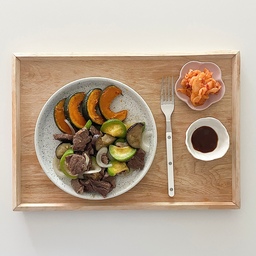 오늘의 건강식단🍽️
#콘수프기록집 #건강식단 #클린식단 #나무트레이 #포크 #접시 #덴비 #맞팔 #종지 