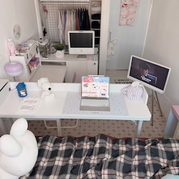 집순이 모드 • • 🏡
하루종일 꼼짝도 안 하고 방에만 있는 이 시간이 제일 행복 !
#콘수프기록집 #오늘의우리집 #침대프레임 #침대선반 #침대테이블 #핀카 #빈티지러그 #벽시계 #멀티탭정리함 #쿠션 #바디필로우 #체크이불 #항공샷 #벤자민무어 #침실인테리어 #침실스타일링 #아이방 #아이방인테리어 #아이방가구 