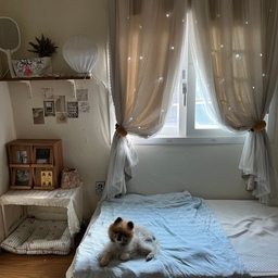 #오늘의우리집 #콘스프기록집
침실은 최대한 아늑하고 살짝 빈티지하게 꾸미게 되는거 같아요.
진짜 잠만 자는곳이라서 큰돈 안들이고,커튼만 계절마다 바꿔주는중..
정 지루하면 침대위치 한번씩 바꾸고 기분전환 한답니다.
#빈티지 #침실인테리어 #작은방침실 #3평방 #15평빌라 #전세집꾸미기 
