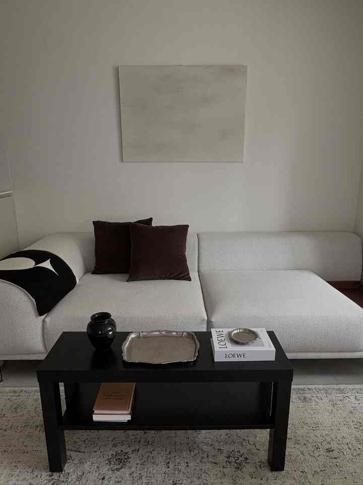フレンチムードの構築アパートスタイリング🏛️

＃リビングルームインテリア＃ヨーロッパ風のインテリア 